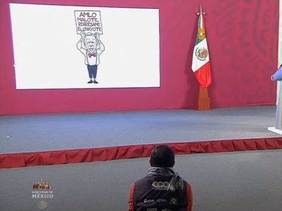 AMLO genera polémica por burla contra Joaquín López-Dóriga