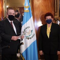 En plena pandemia, destituyen al ministro de Salud de Guatemala