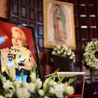 Dan el último adiós a Paquita la del Barrio en su natal Alto Lucero, Veracruz