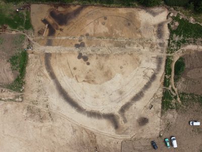 Descubren una estructura más antigua que el Stonehenge en Praga
