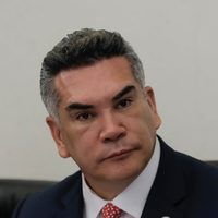 Arrestan a dos excolaboradores de “Alito” Moreno por presunto peculado