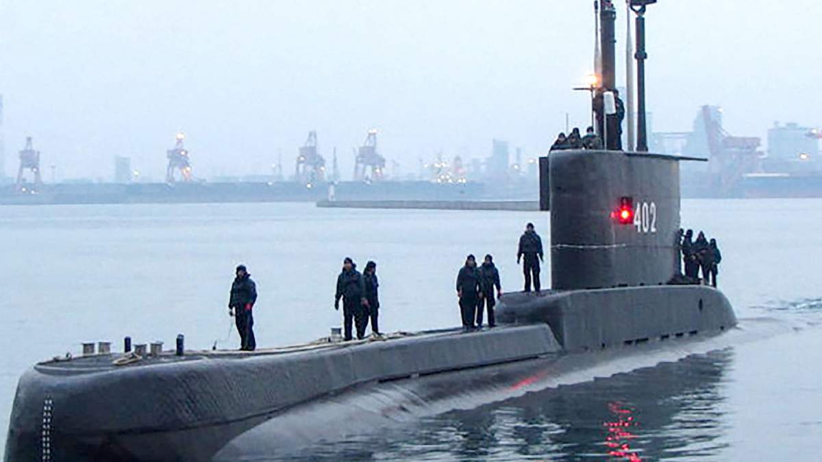 Imagen del submarino KRI Nanggala 402 de Indonesia, antes de desaparecer. Fuente: (Twitter)