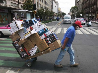 Se recuperan 1.5 millones de empleos pero se acelera la informalidad: Inegi