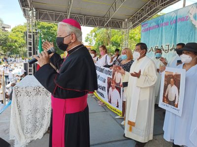 Obispo de Cuernavaca critica la estrategia de “abrazos, no balazos” de AMLO