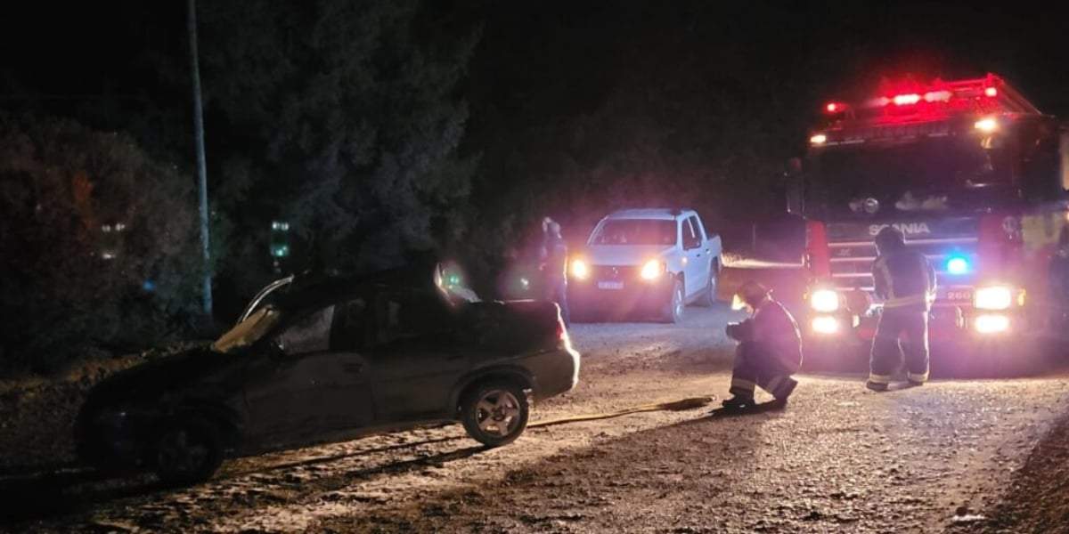 Dos fuertes incidentes tuvieron lugar en la madrugada del domingo. Fuente: (Centenario Digital)