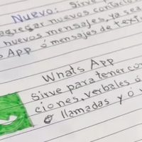 Tiene 90 años y dibujó los iconos de las apps en una libreta para aprender a usar su teléfono