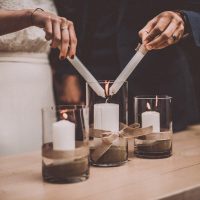 Con solo 2 velas: el poderoso ritual para fortalecer el amor de pareja en este 2025