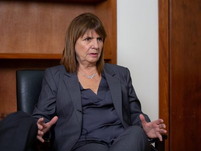 Denuncian a Patricia Bullrich por el gas pimienta arrojado a una menor de 10 años