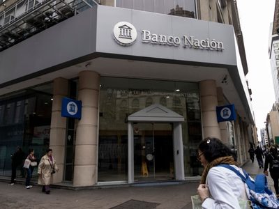 Cómo funcionarán los bancos durante el fin de semana extra largo