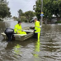 El huracán Helene deja al menos 25 muertos y cuatro millones de personas sin luz en EU (Video)