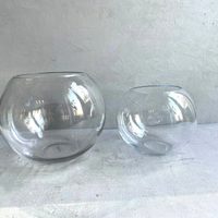 De bol de vidrio olvidado a jarrón con onda vintage: reciclaje fácil con espíritu de casa de abuela