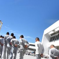 Reinstalan en penales de otros estados a 128 reos peligrosos de Nuevo León