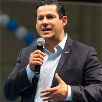 Sinhue Rodríguez acusa a AMLO de politizar el tema de seguridad tras liberación de la madre de "El Marro"