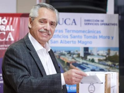 Alberto Fernández votó y confesó que hará después de que termine su mandato presidencial