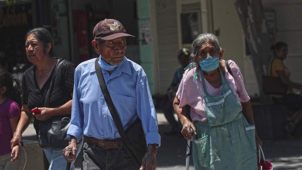 Adultos mayores en México