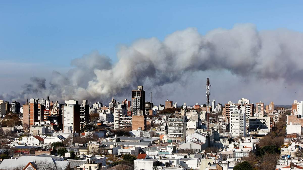 Cortina de humo. Fuente: (Twitter)