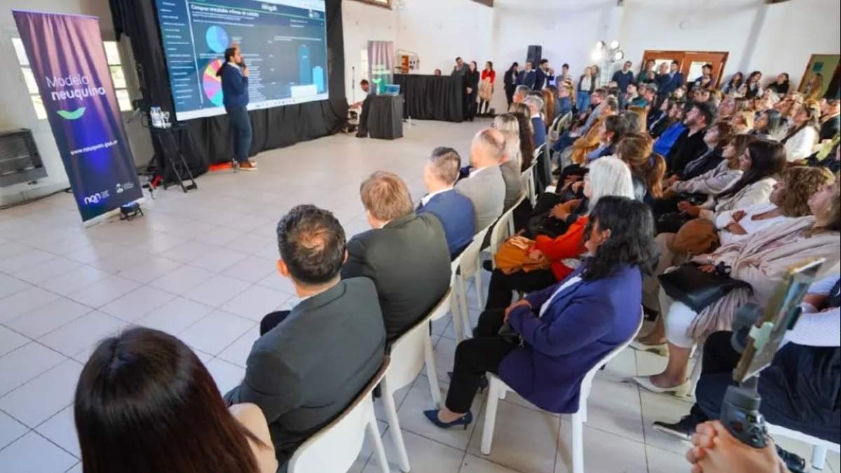 El ministro de Salud, Martín Regueiro presentó el balance del Plan Provincial. Fuente: (Gobierno de Neuqquén)
