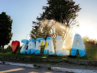Golpeó a su pareja y le gatilló con un arma; lo detuvieron por intento de femicidio