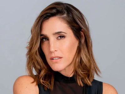 Desde la playa, Soledad Pastorutti derrochó estilo con su colorida bikini