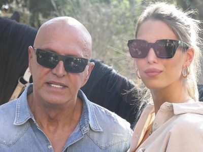 Marta López Álamo le hace un "feíto" a su hijastra Anita, para defender a Kiko Matamoros