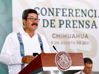 Javier Corral anuncia que contribuirá a que la "transformación de México tome forma"