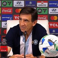 Gustavo Costas, dolido tras la derrota de Racing: “Defraudé a mi gente”