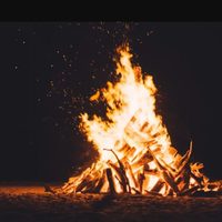 Humanos contralaron el fuego hace más de 400 mil años