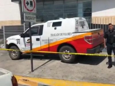 Asaltan camión de valores y matan a dos custodios