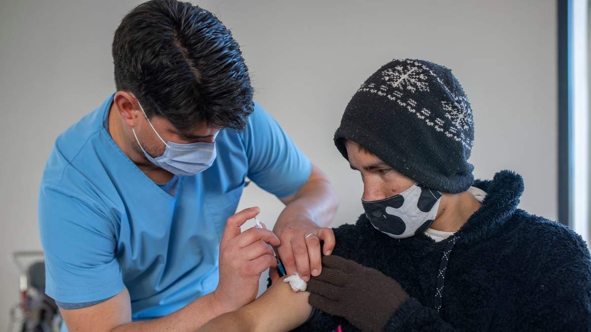Vacunación contra el coronavirus. Fuente: (Twitter)