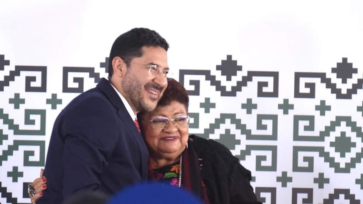 Martí Batres y Ernestina Godoy