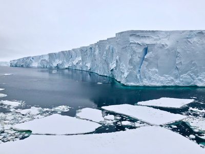 Científicos alertan que el colosal glaciar “Del fin del mundo” podría colapsar en cinco años