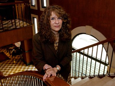 España otorga nacionalidad a la poeta nicaragüense Gioconda Belli