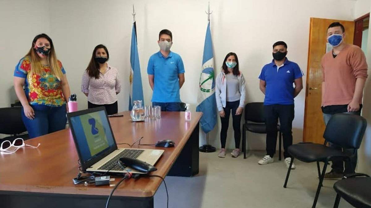 Integrantes de la Dirección de Juventud de la Municipalidad de Zapala. Fuente: (Twitter)