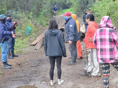 Seis detenidos en una toma en Villa la Angostura