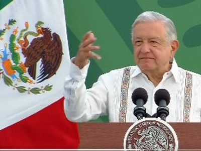 AMLO defiende a Rocío Nahle y pide a Azcárraga que presente pruebas sobre corrupción