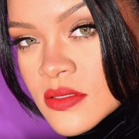 ¡Sorprendente! Rihanna reveló su gran secreto de belleza. ¿Todo es falso?