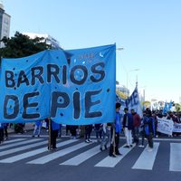 Somos Barrios de Pie se moviliza a la Quinta de Olivos en reclamo de alimentos