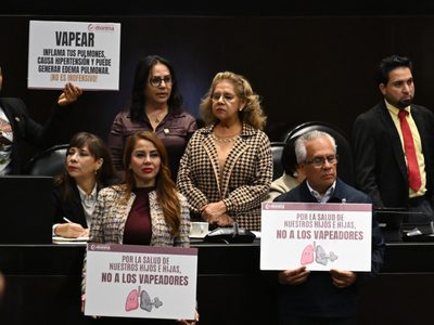 Diputados oficialistas aprobaron la ley general de salud en materia de vapeadores