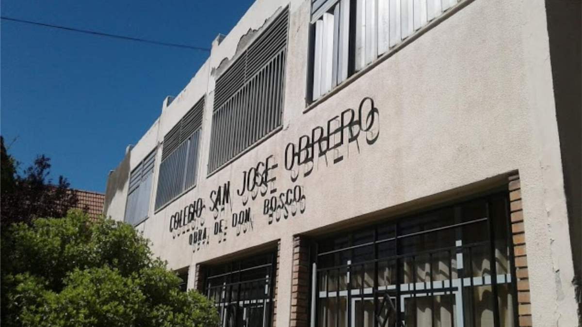 La capacitación de oficio en reparación de bicicletas se llevará adelante en la institución educativa. Fuente: (Facebook)