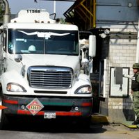 Diputados aprueban en comisiones la reforma a la Ley de Hidrocarburos