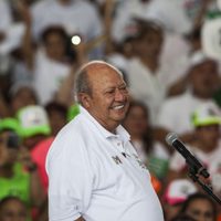 Pensión, prestaciones y beneficios: todo esto obtendrá Romero Deschamps tras renunciar a Pemex
