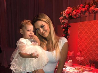 "Sótano nunca": Evangelina Anderson enterneció las redes con un fascinante video de su hija Emma