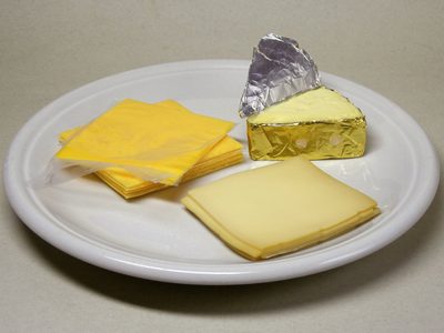 La ANMAT prohibió un queso por ser un "producto ilegal"