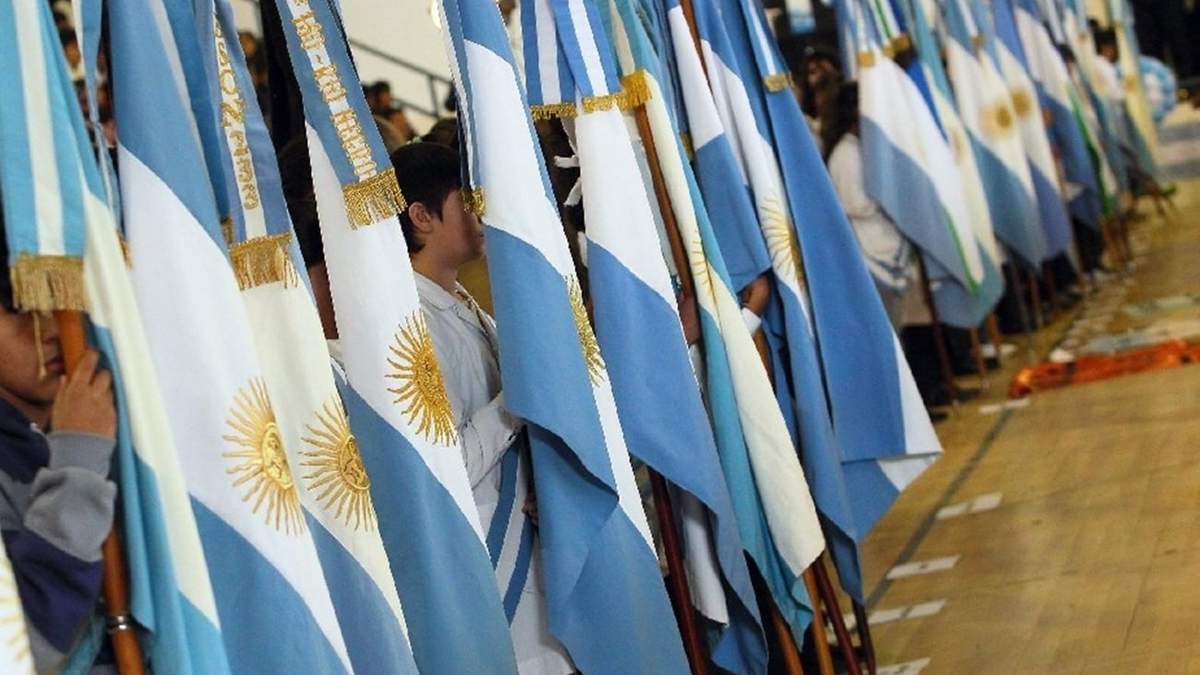 Día de la Bandera. Fuente: (Twitter)