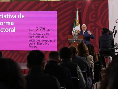 Tras encuesta "escondida" del INE, López Obrador reprocha postura de Lorenzo Córdova: da pena ajena
