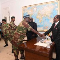 Zimbabue, júbilo por la renuncia de Robert Mugabe