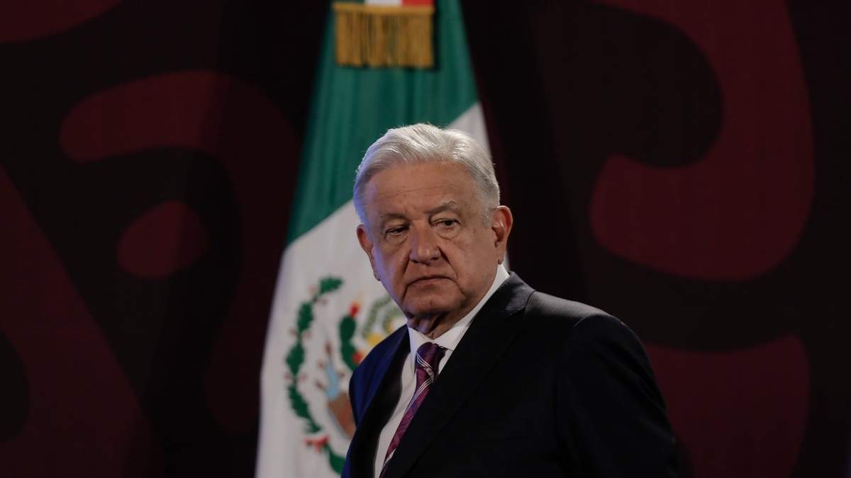 López Obrador. “No me vengan con que la ley es la ley”