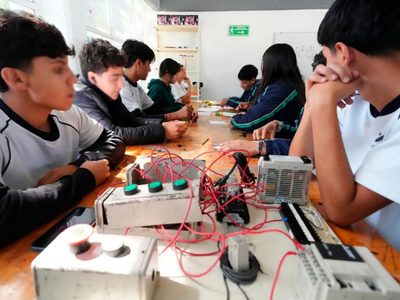 Piden a Sheinbaum plan integral para seguir con evaluaciones al sistema educativo