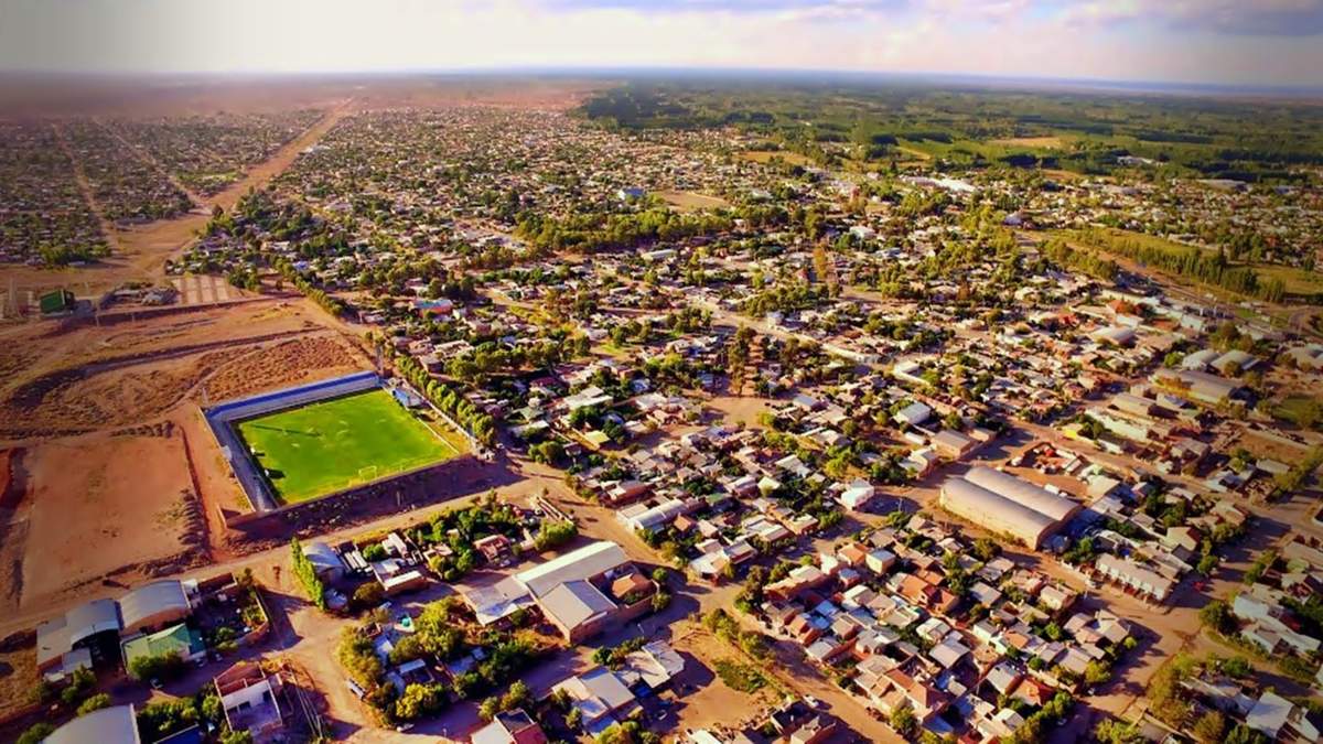 Vista panorámica de Centenario. Fuente: (Facebook)