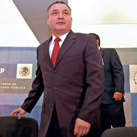 Frente a las narices de Calderón, las narcoandanzas de García Luna